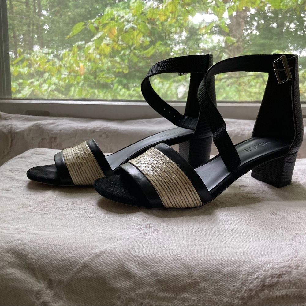 Vince. Black / White Sandal Shoe 36